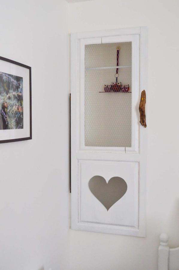 Mont Voyageur Bed & Breakfast Sains Bagian luar foto